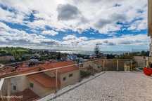 Arrendamento Moradia T7 Alto do Lagoal, Caxias
