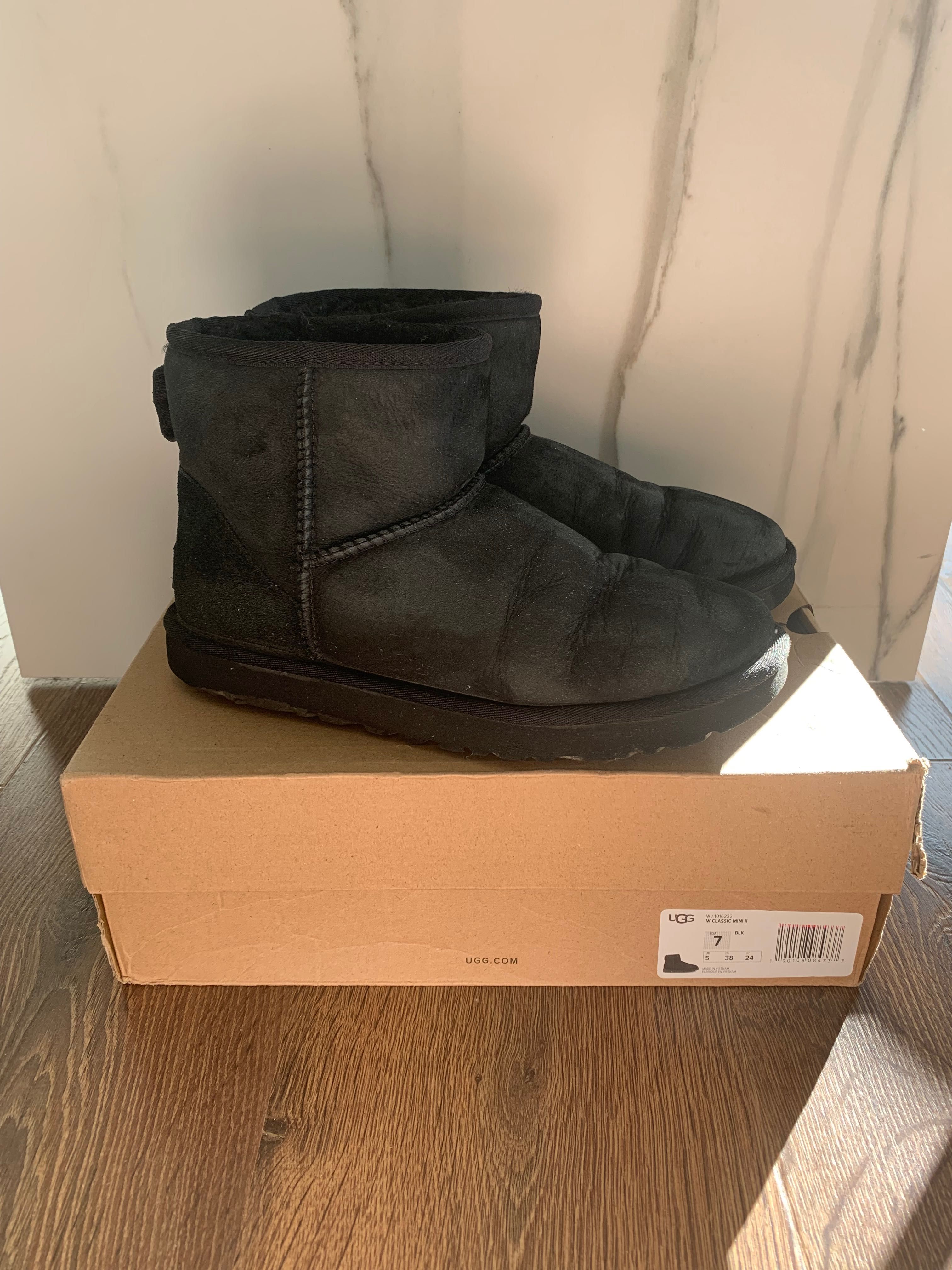 Ugg W Classic Mini II rozmiar 38