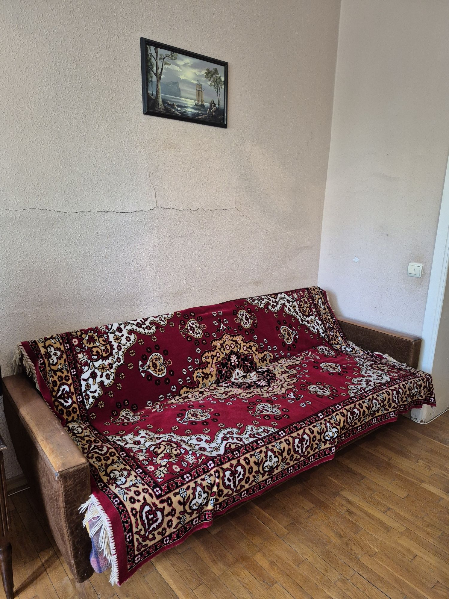 Сдам 2 к.кв. р-н Караван реальная