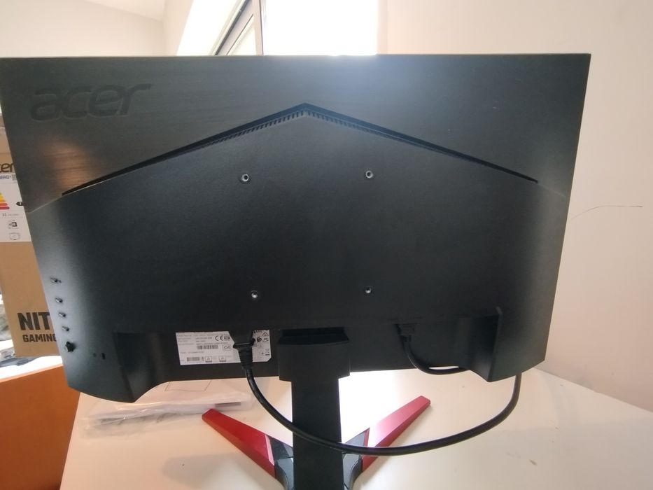 Ecrã monitor gaming Acer 23.8" 4k