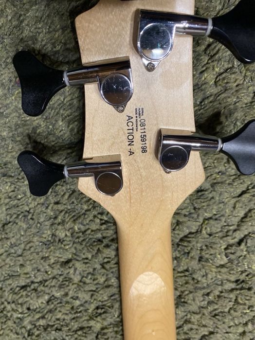 Cort action A Indonesia бас гітара