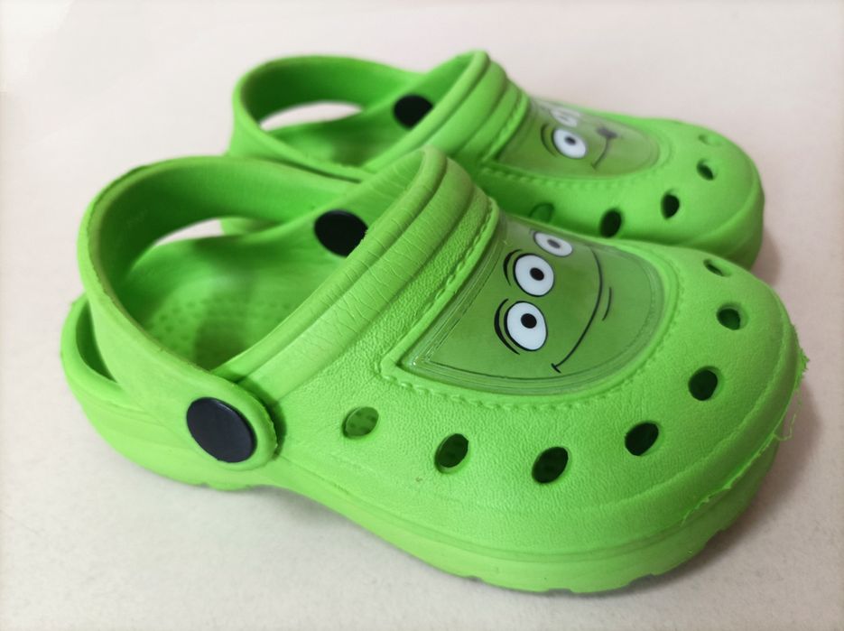 Sandálias verdes para Criança (T. 26/27)