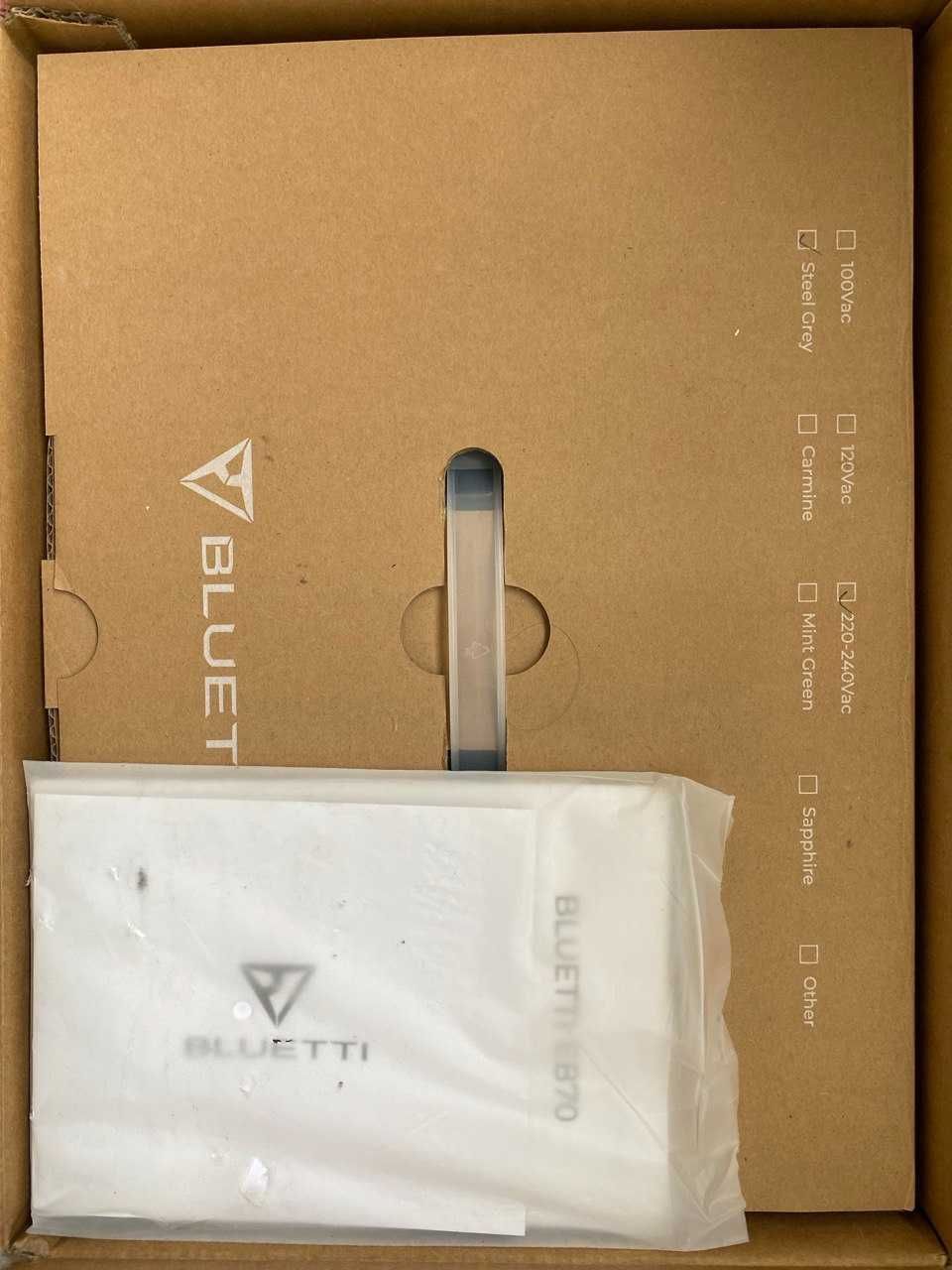 Зарядна станція Bluetti Eb70 1000wt, 716вт/год, LiFePO4