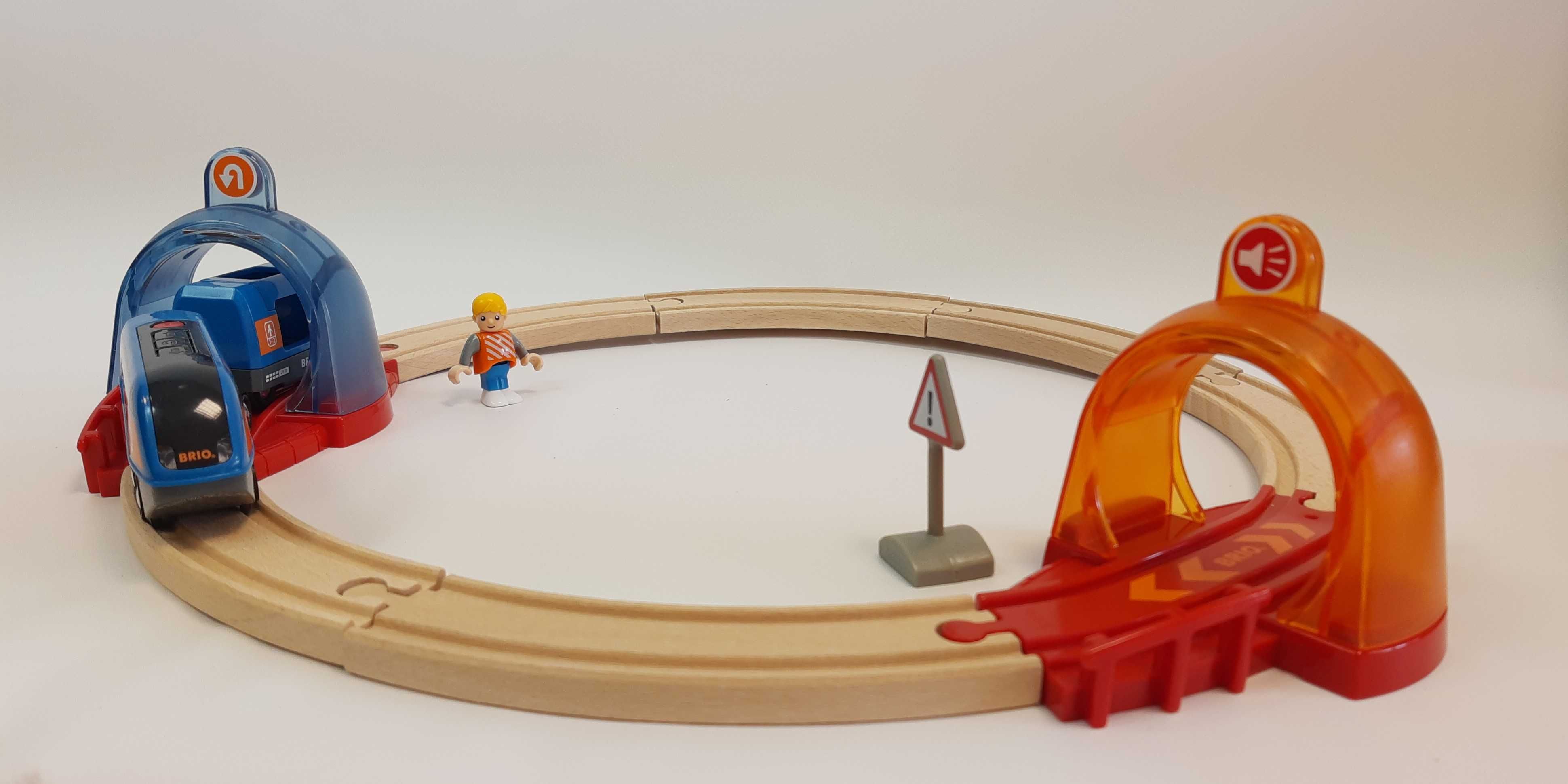 BRIO Smart Tech Sound Action Tunnel Circleset​ Kolejka drewniana [M]