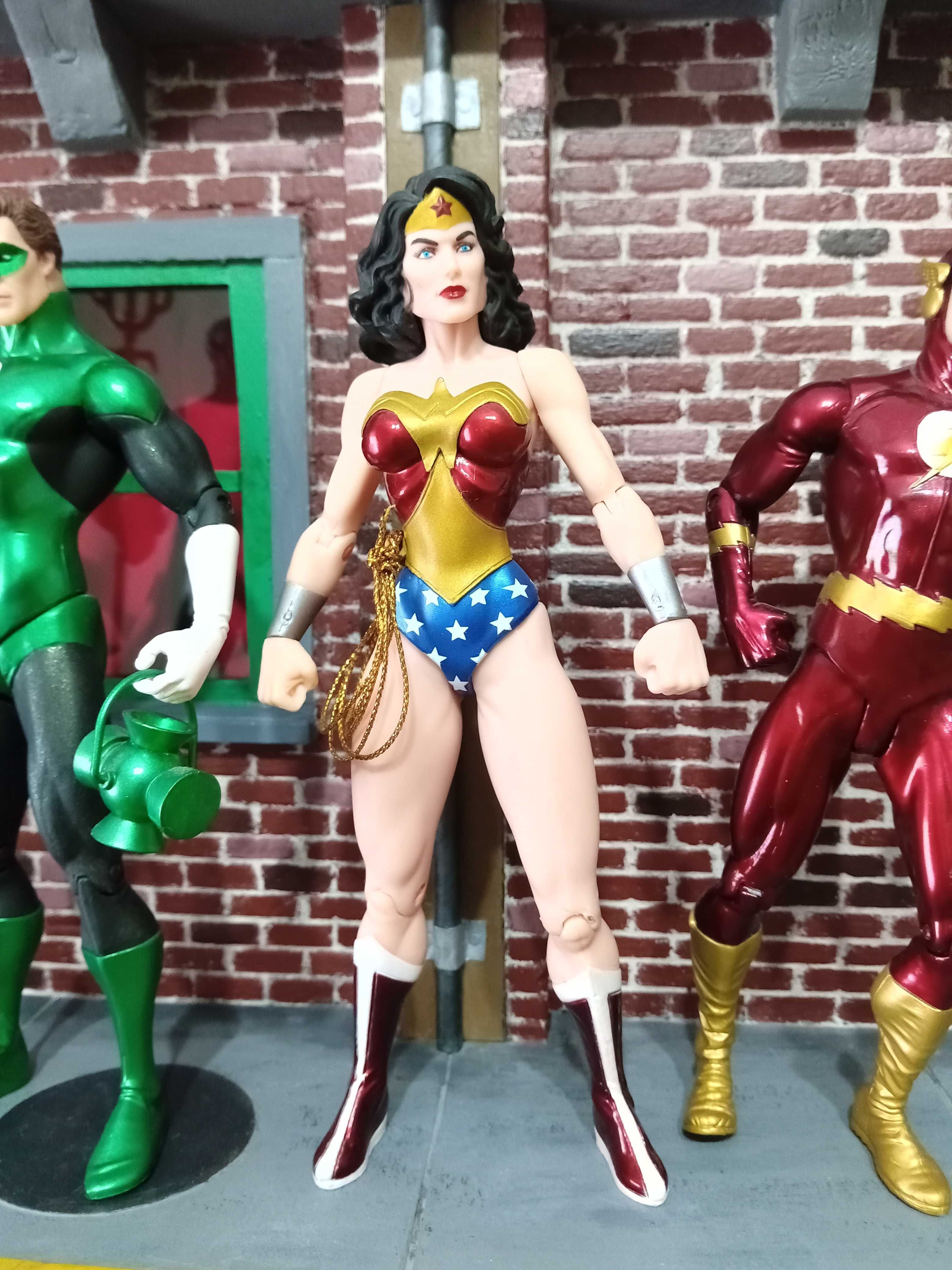 DC Collectables Alex Ross Justice League Action Figure 6-Pack