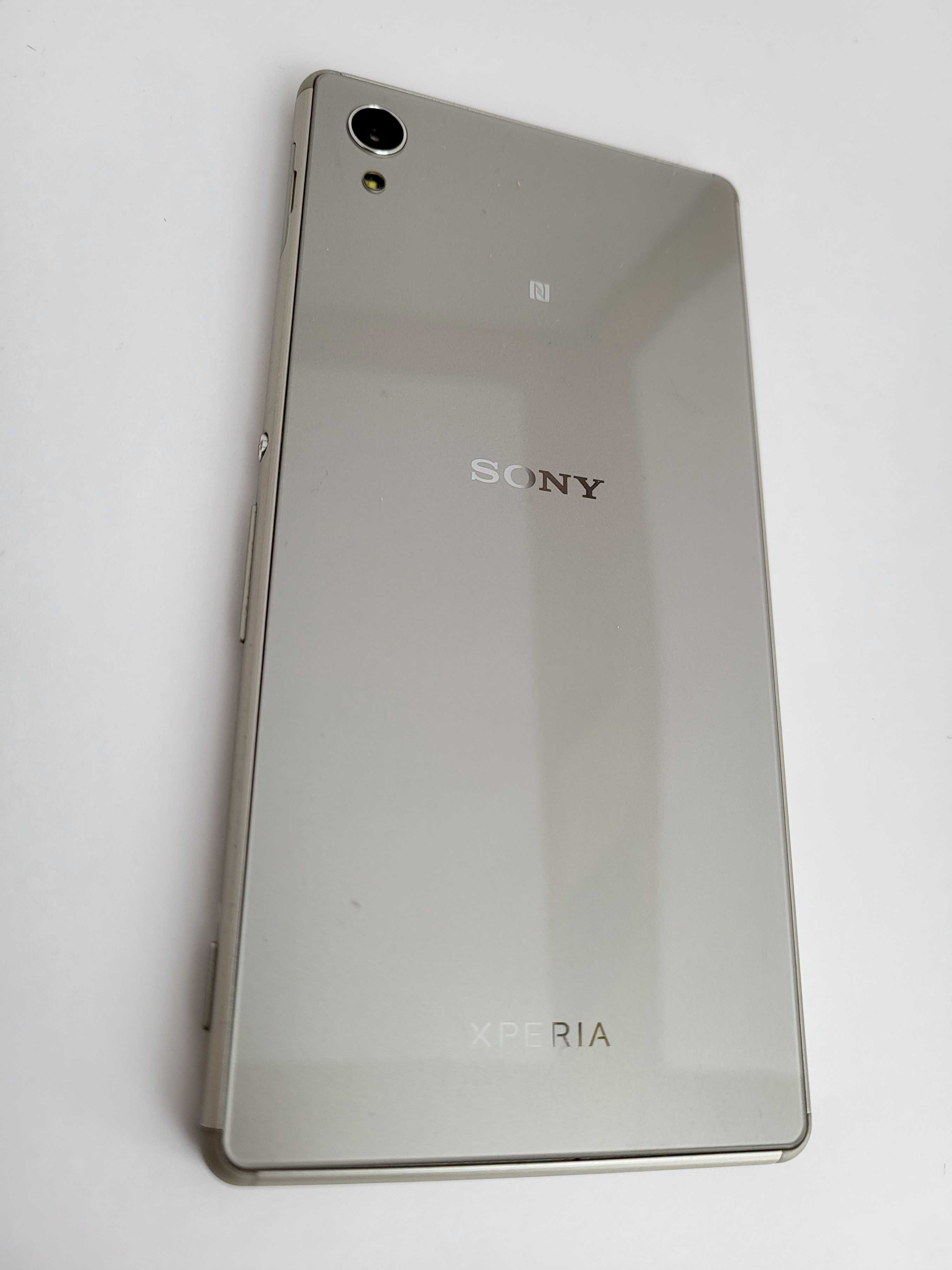 Telefon Sony Xperia M4 Aqua E2303 Srebrny