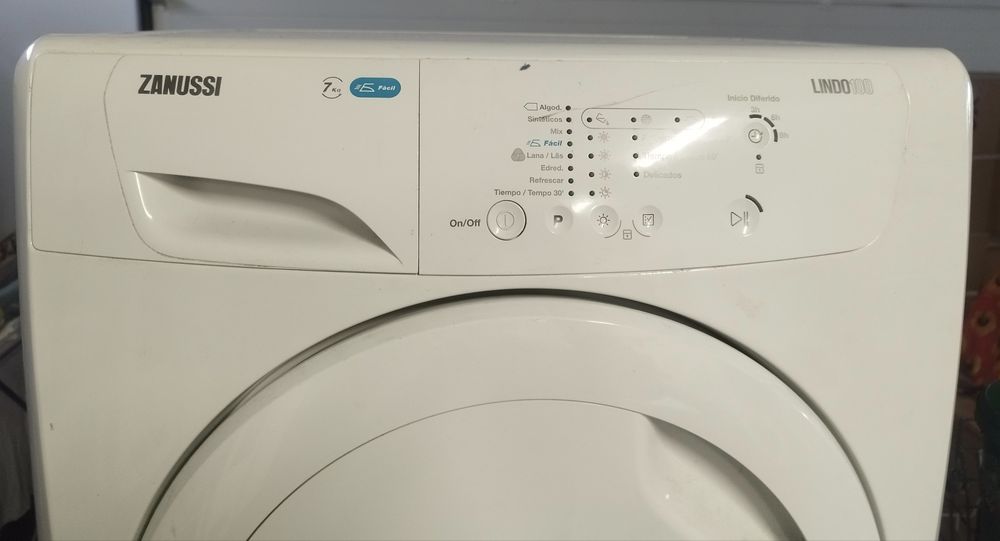 Máquina Secar Roupa Zanussi 7kg