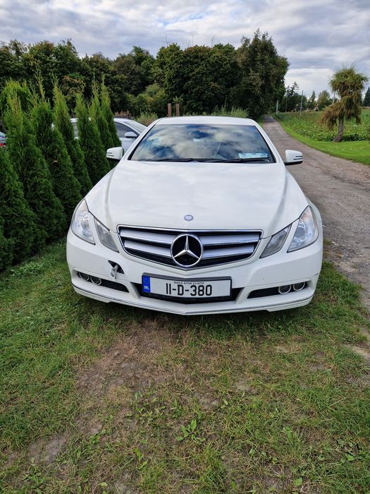 USZKODZONY Mercedes e220 cdi avantgarde 2011 coupe