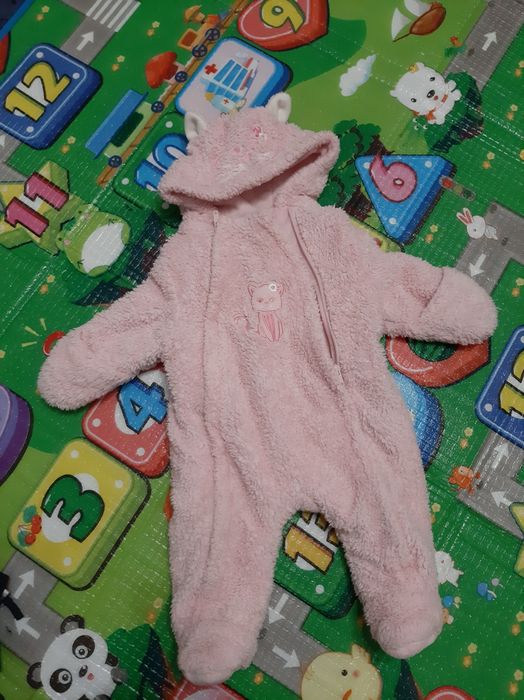 Демі комбінезони до дівчаток 6-9 місяців, carter's 6m