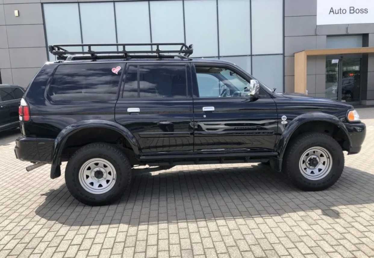 кузовние запчасти,кузов  для Mitsubishi Pajero Sport