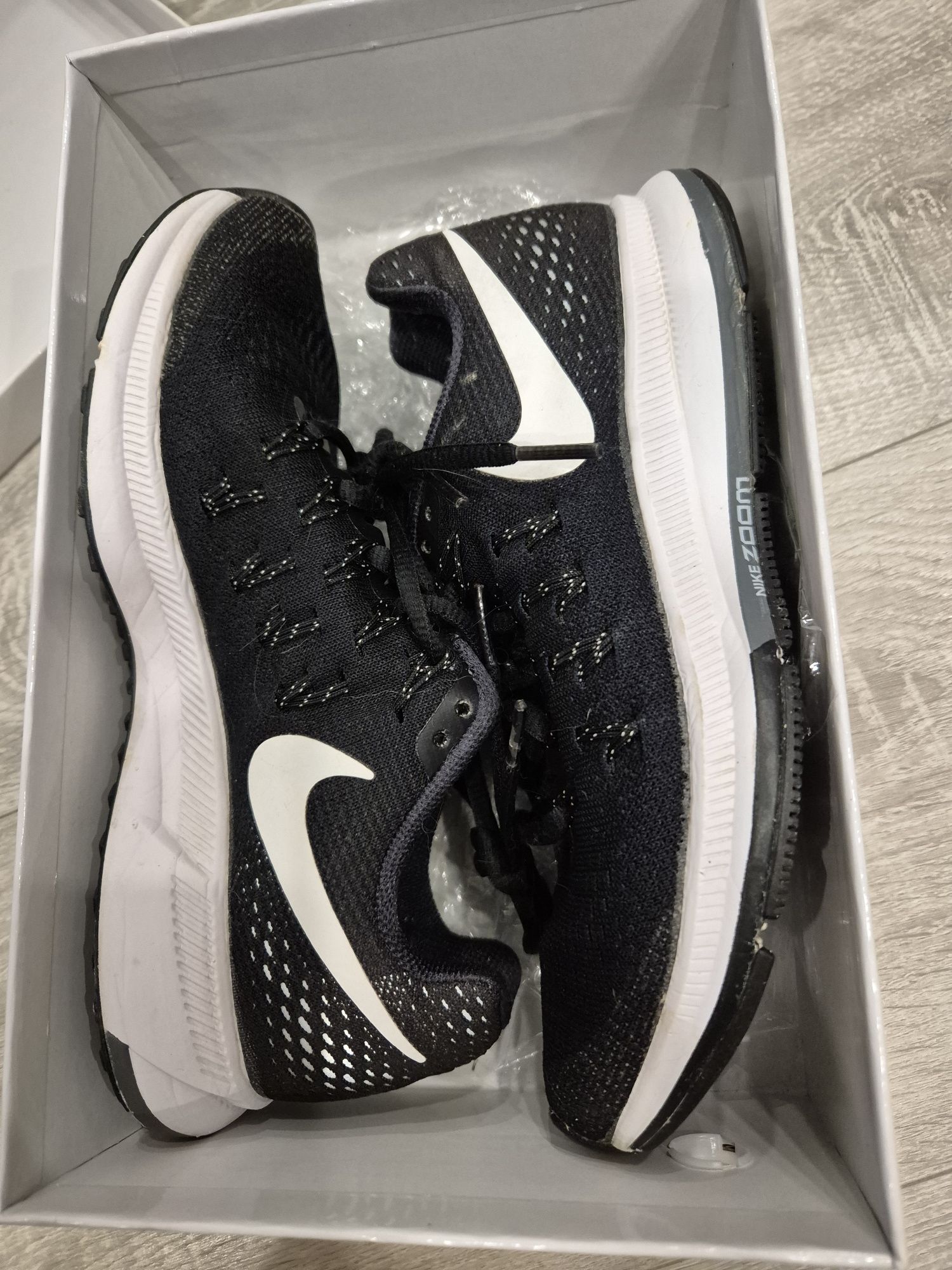 Nike Zoom Pegasus 33 оригінал із США, розмір 36