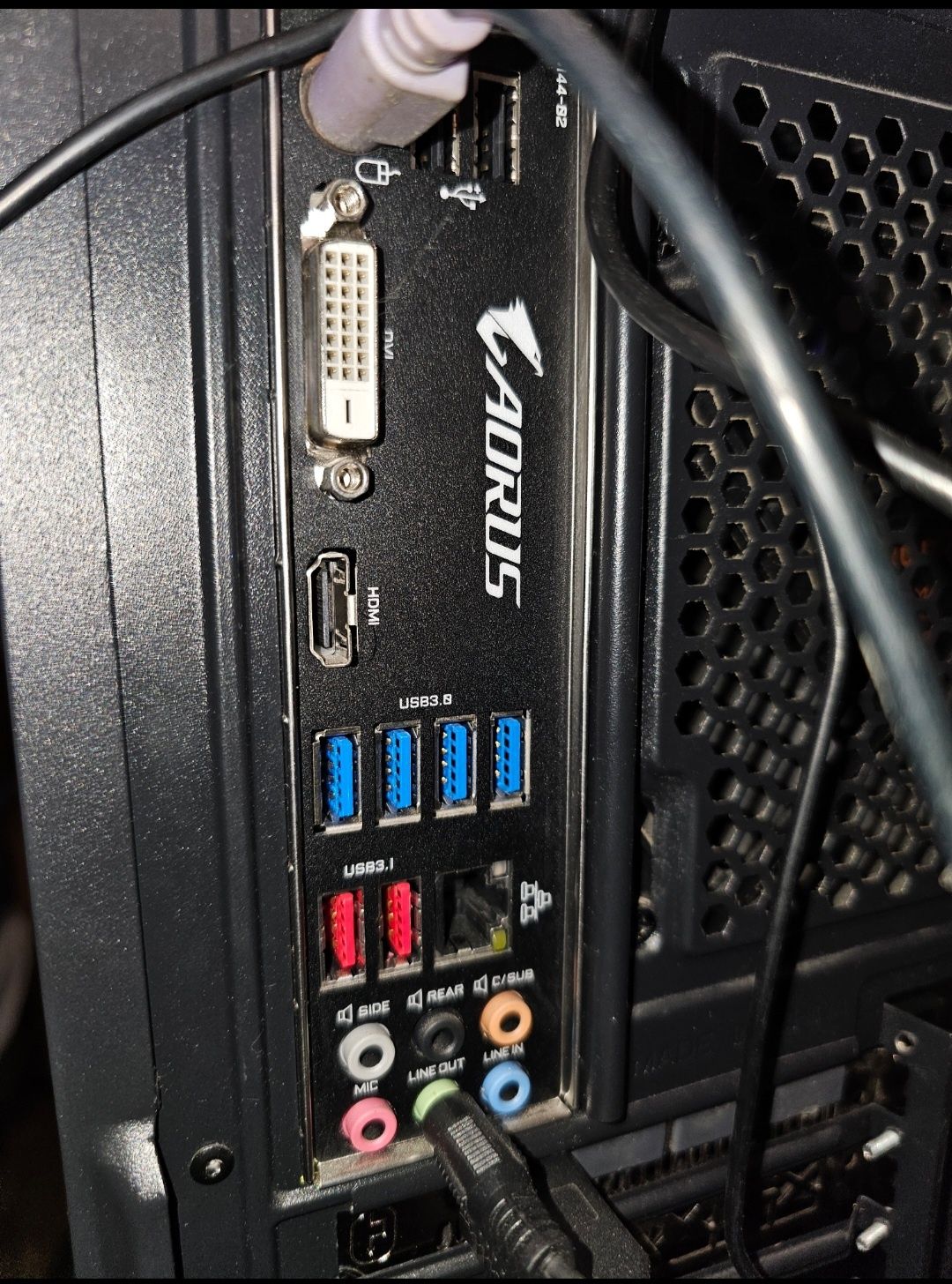 Komputer dla pracy i gier. 64GB RAM