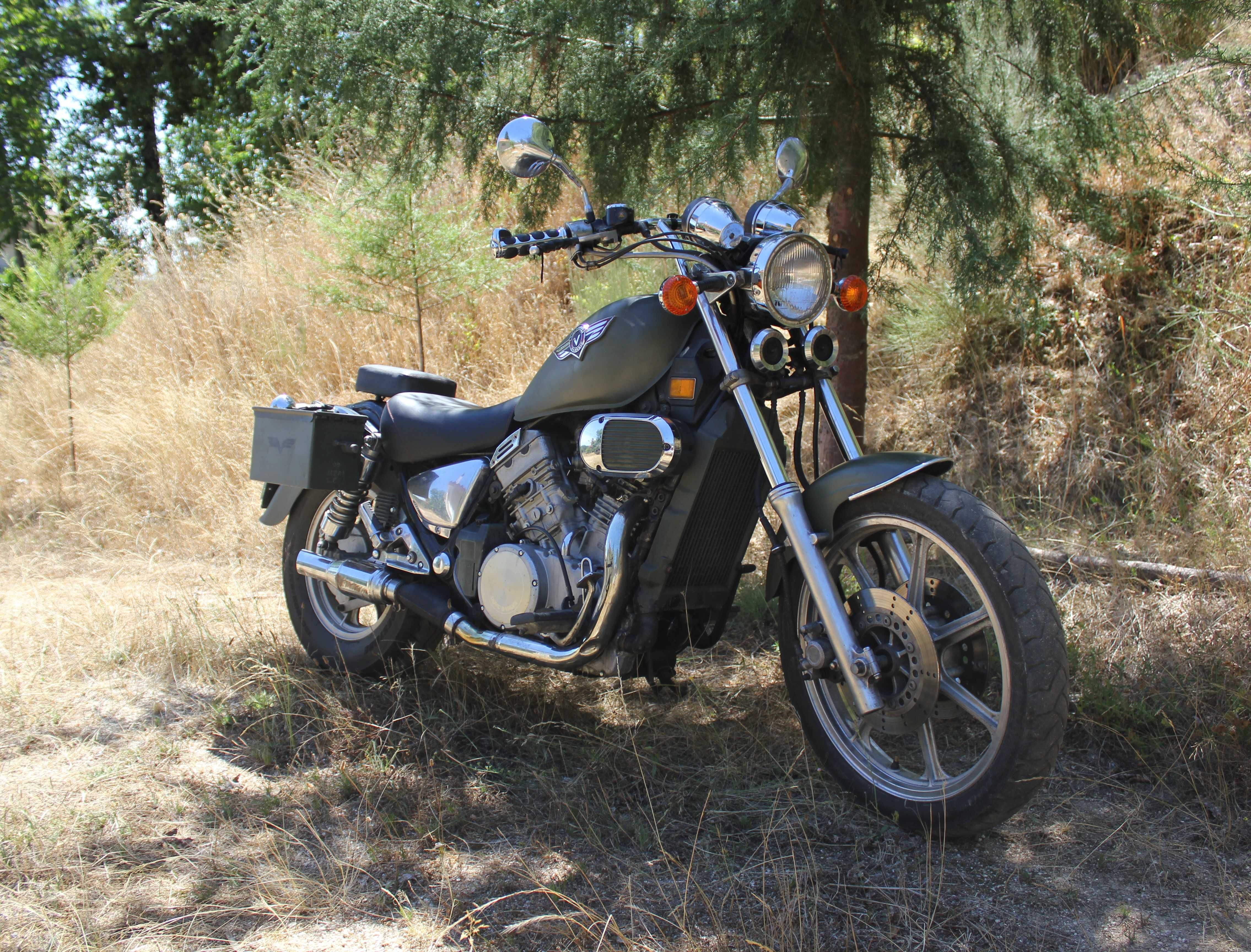 Kawasaki Vulcan VN 750