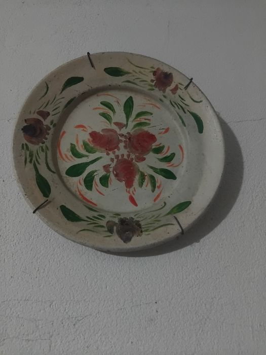 Varios pratos antigos