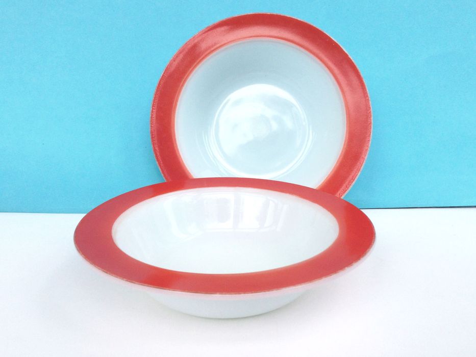 Conjunto de 2 Tigelas JAJ Pyrex | anos 60 | Branco e Rosa | 15 cm