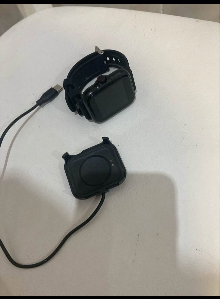 NEGOCIAVELl iPhone SE 2020+SMARTWATCH DENVER compatível IOS e Android