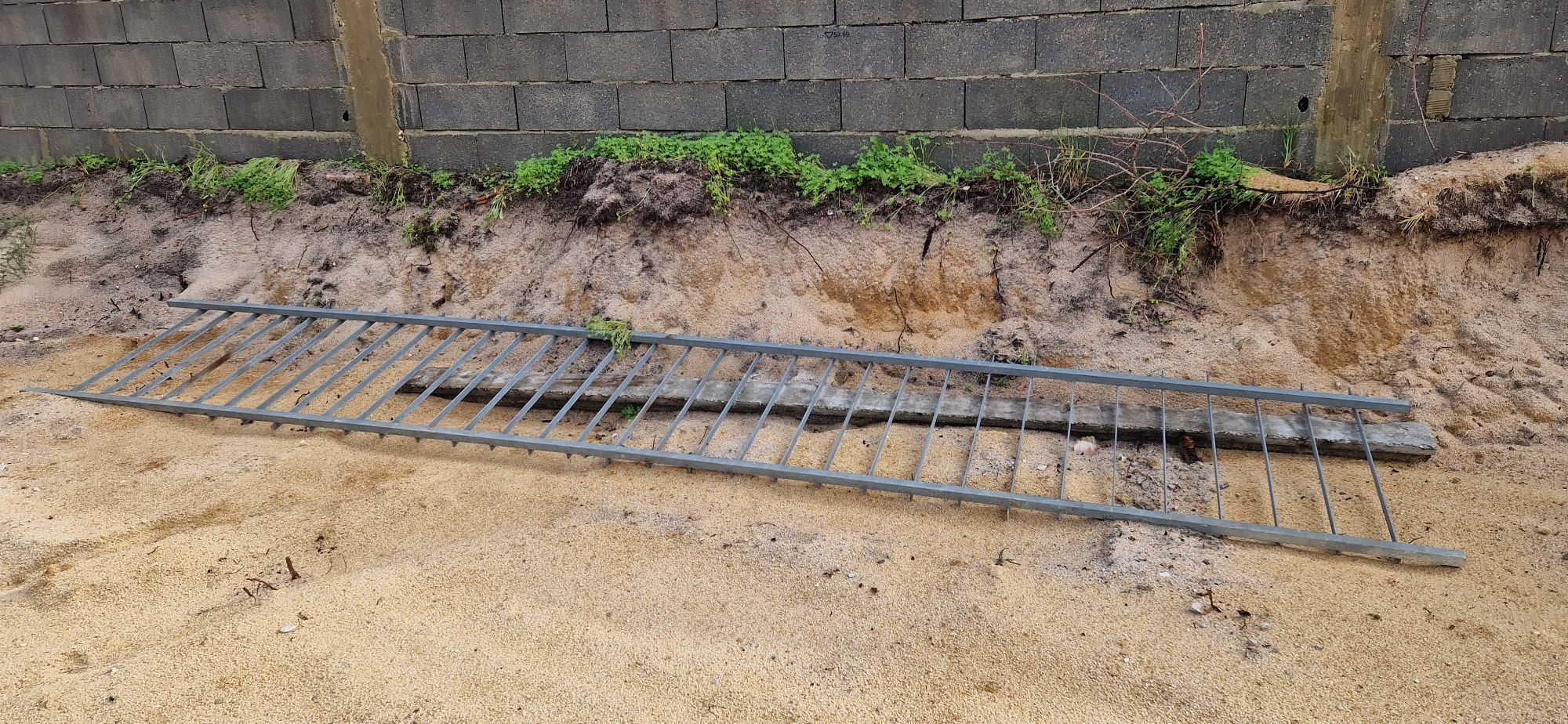 Gradeamento ferro galvanizado
