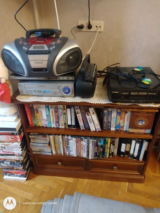 Відеомагнітофон Grundik+телевізор Grundik