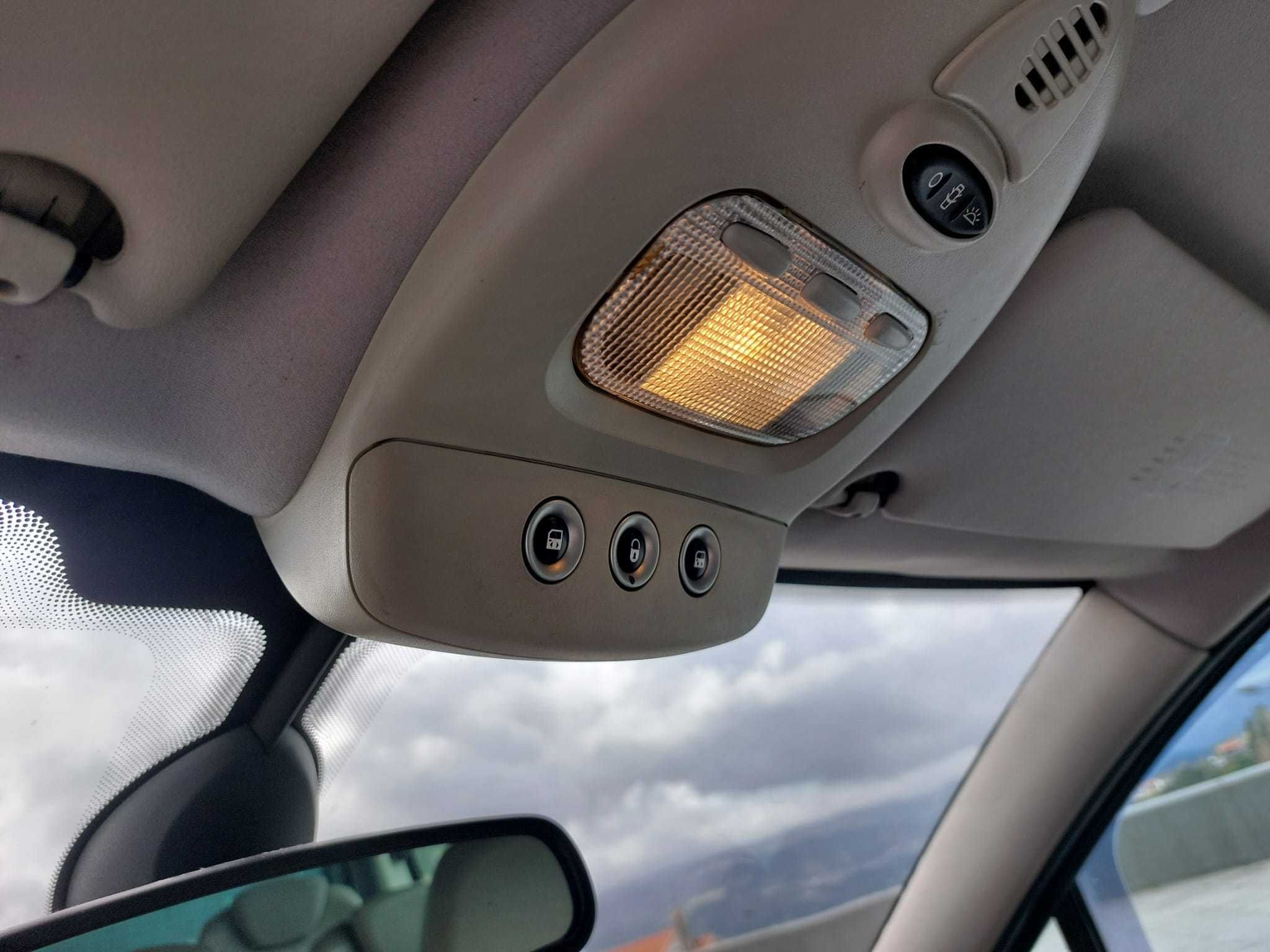 Citroen C8 (8 Lugares)