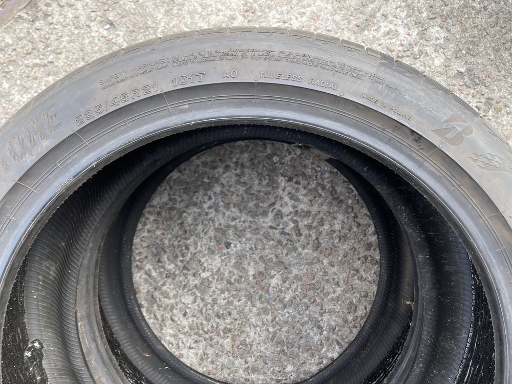 2к б/у 235/45R21 Bridgestone Turanza ECO