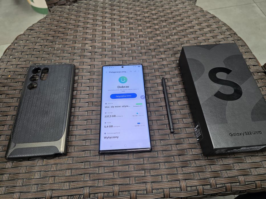 Samsung Galaxy S22 Ultra, 12+256 GB, S Pen, Galaxy AI