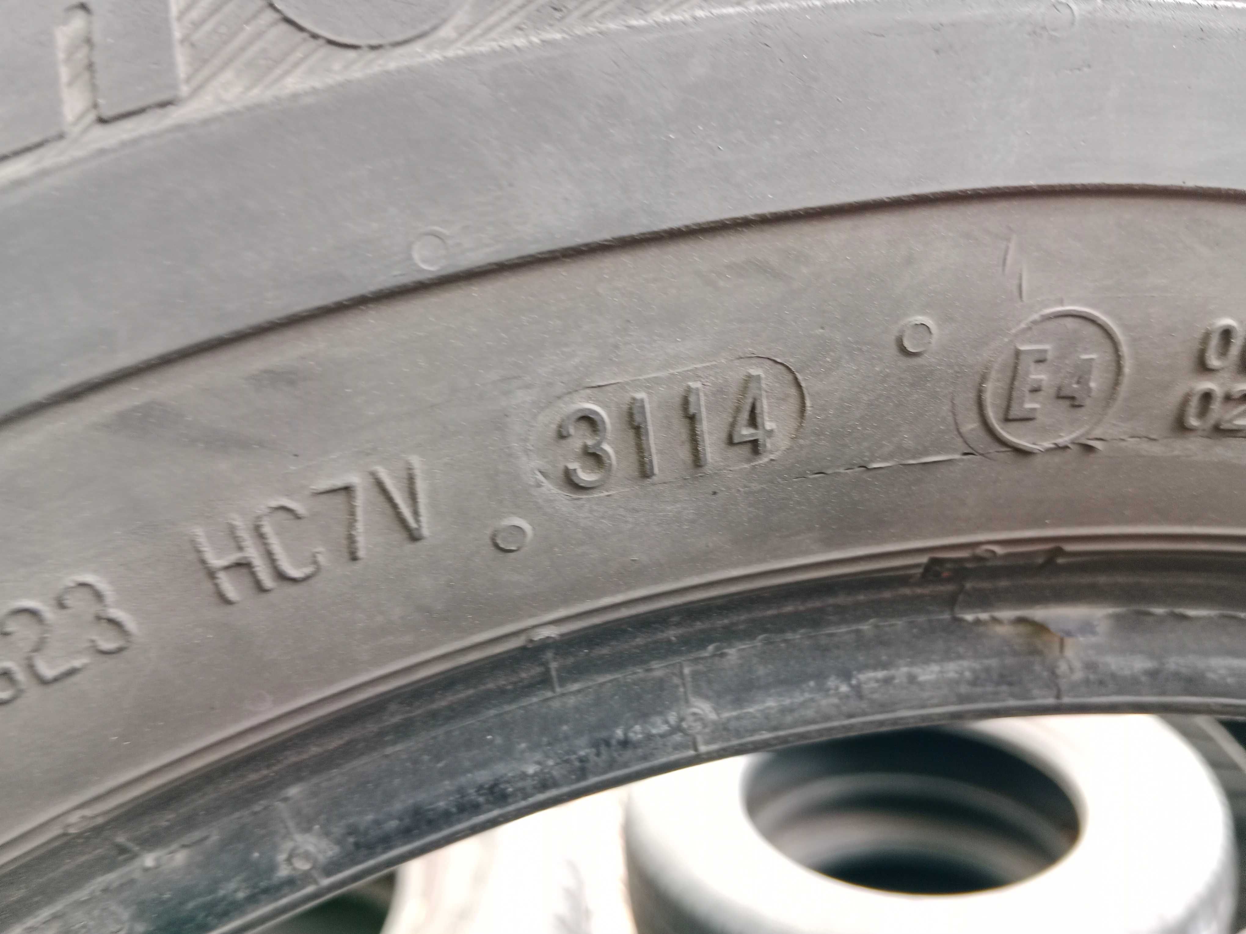 Opona używana 205/65R16C Barum Vanis 2 1szt.