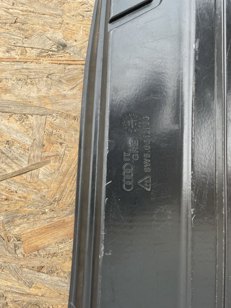 8w5.061.180 Audi A4 B9 Коврик Задній В багажник Резиновий