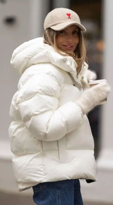 Куртка пуховик біла