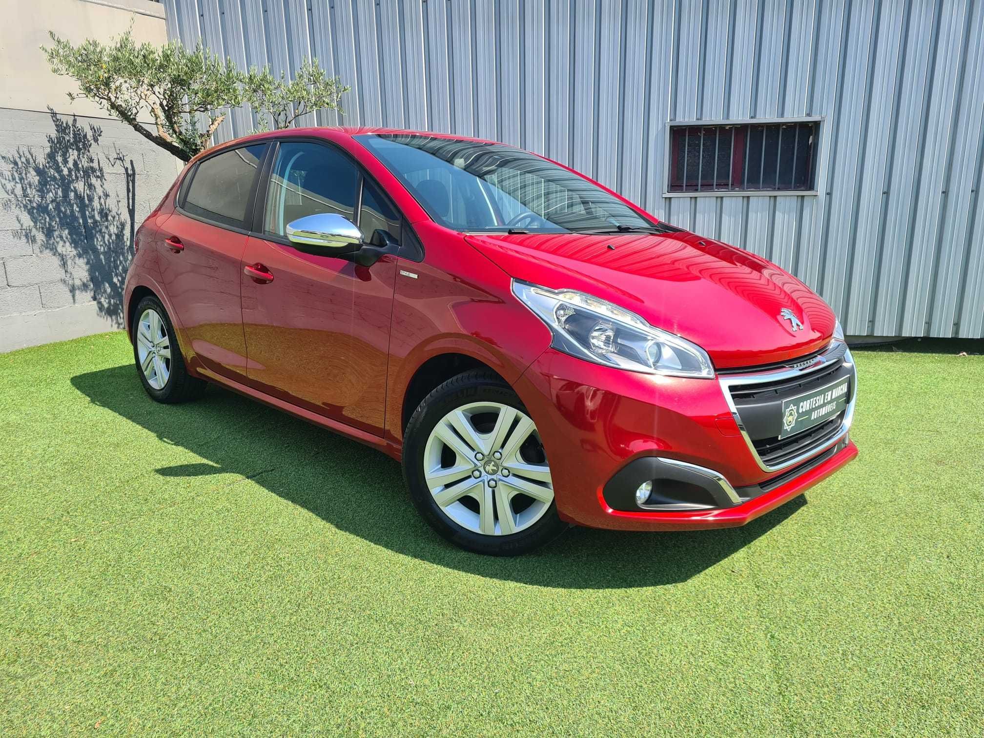 Peugeot 208 1.2 Pure Tech Style