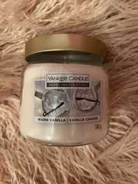 Śwueca Yankee Candle 340 gram Vanilia