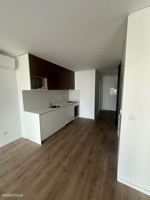Apartamento T1+1 no Centro de Santo Tirso