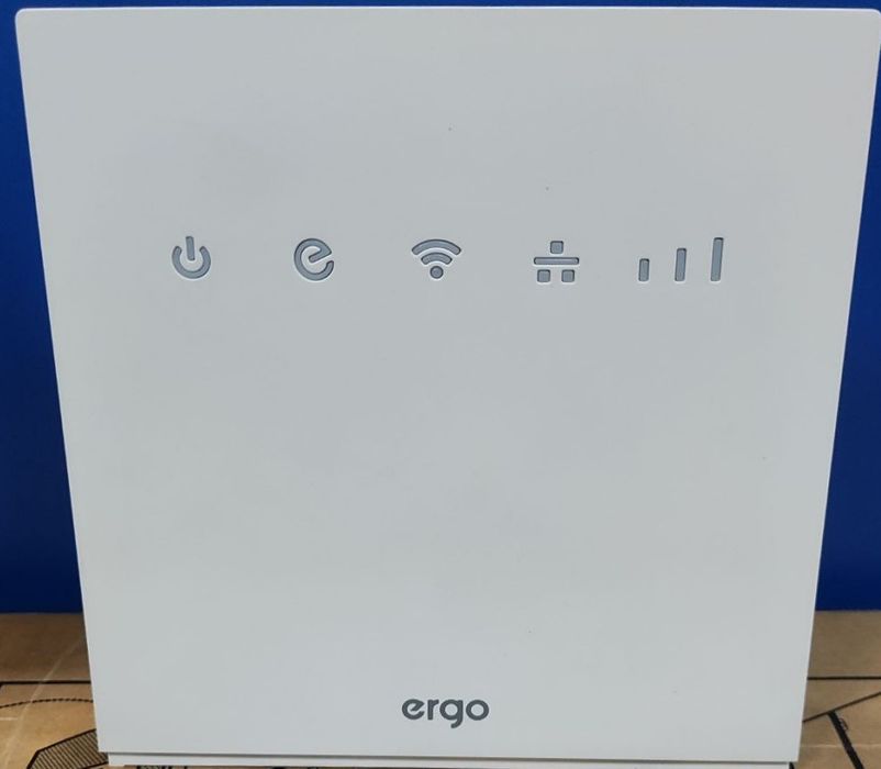 Модем 4G/3G + Wi-Fi роутер ERGO R0516+battery