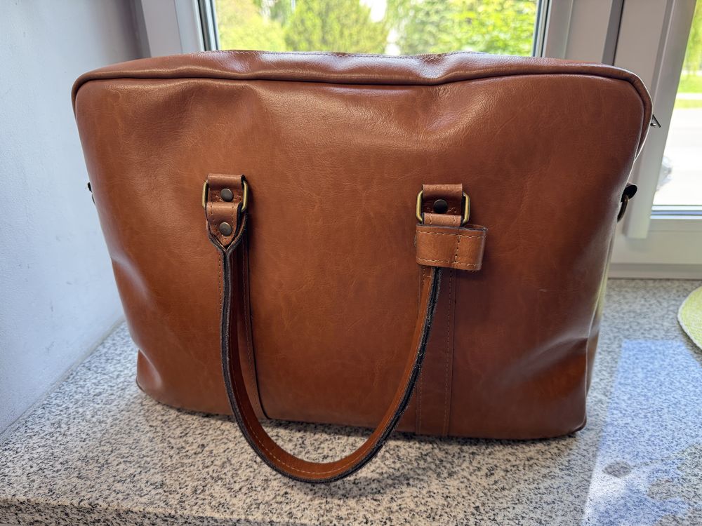 Torba meska na laptopa, skórzana Solier