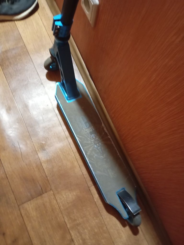 Трюковий самокат Best Scooter б/у