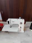 Maszyna do szycia "Bernina 807 minimastic" Sprawna