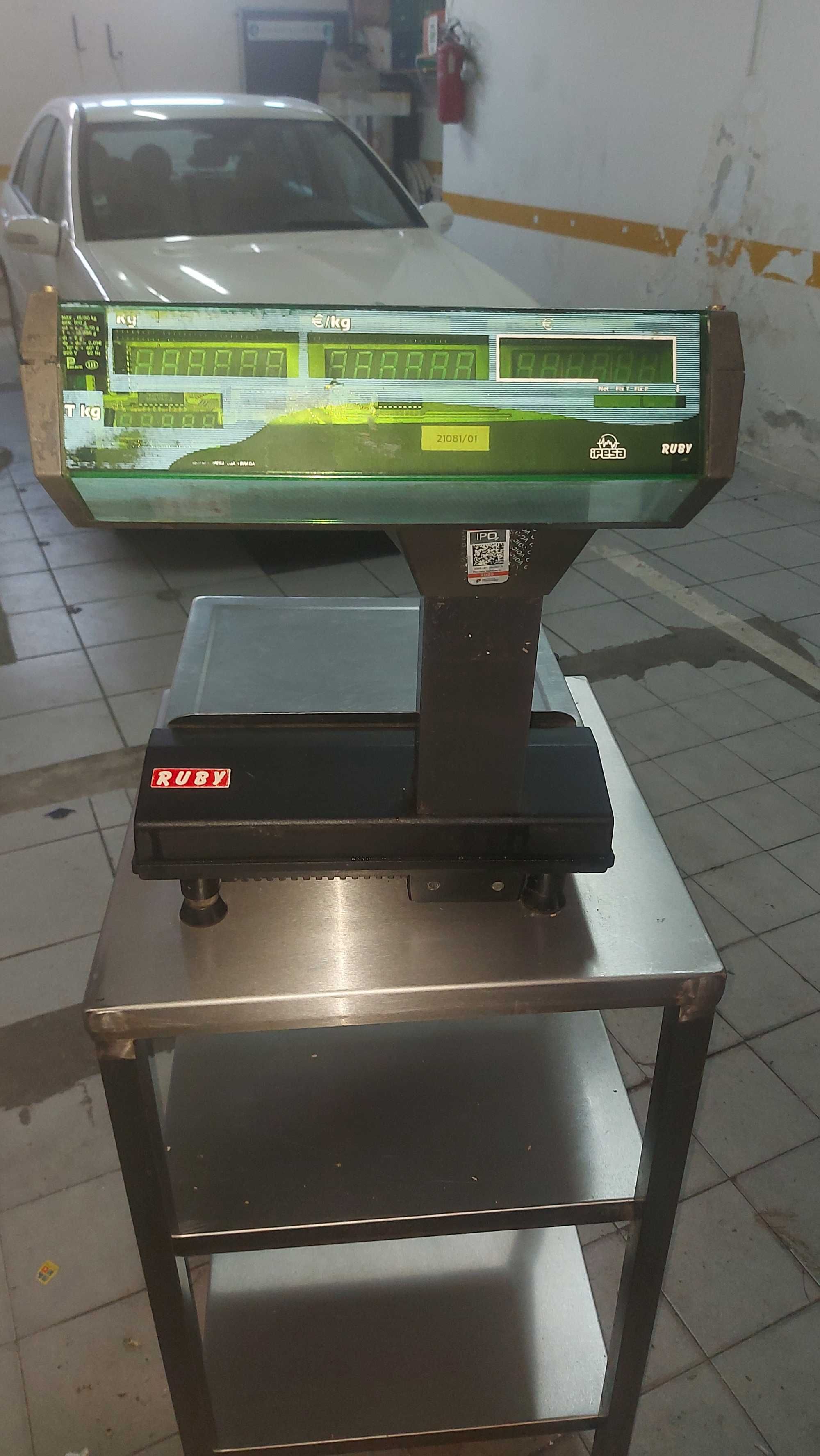 Balança para estabelecimento comercial