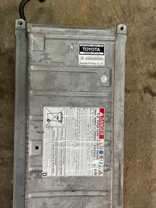 Батарея Toyota prius акумулятор