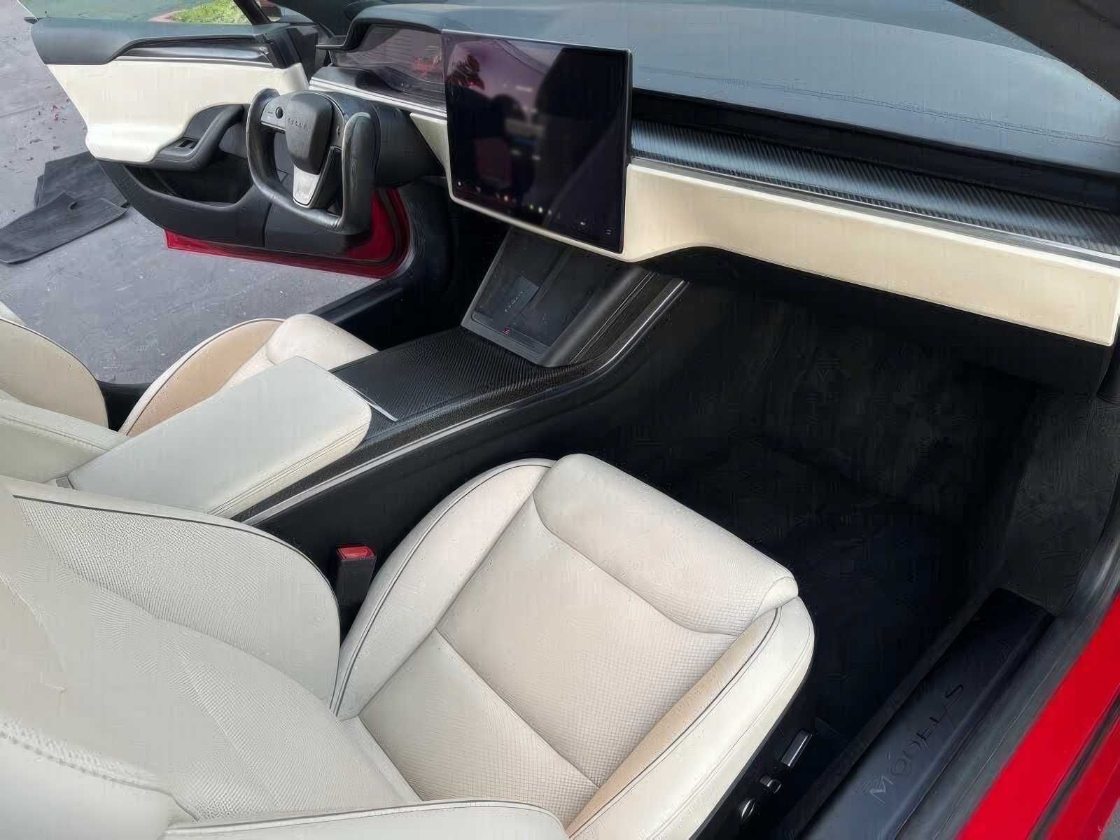 2021 Tesla Model S Plaid