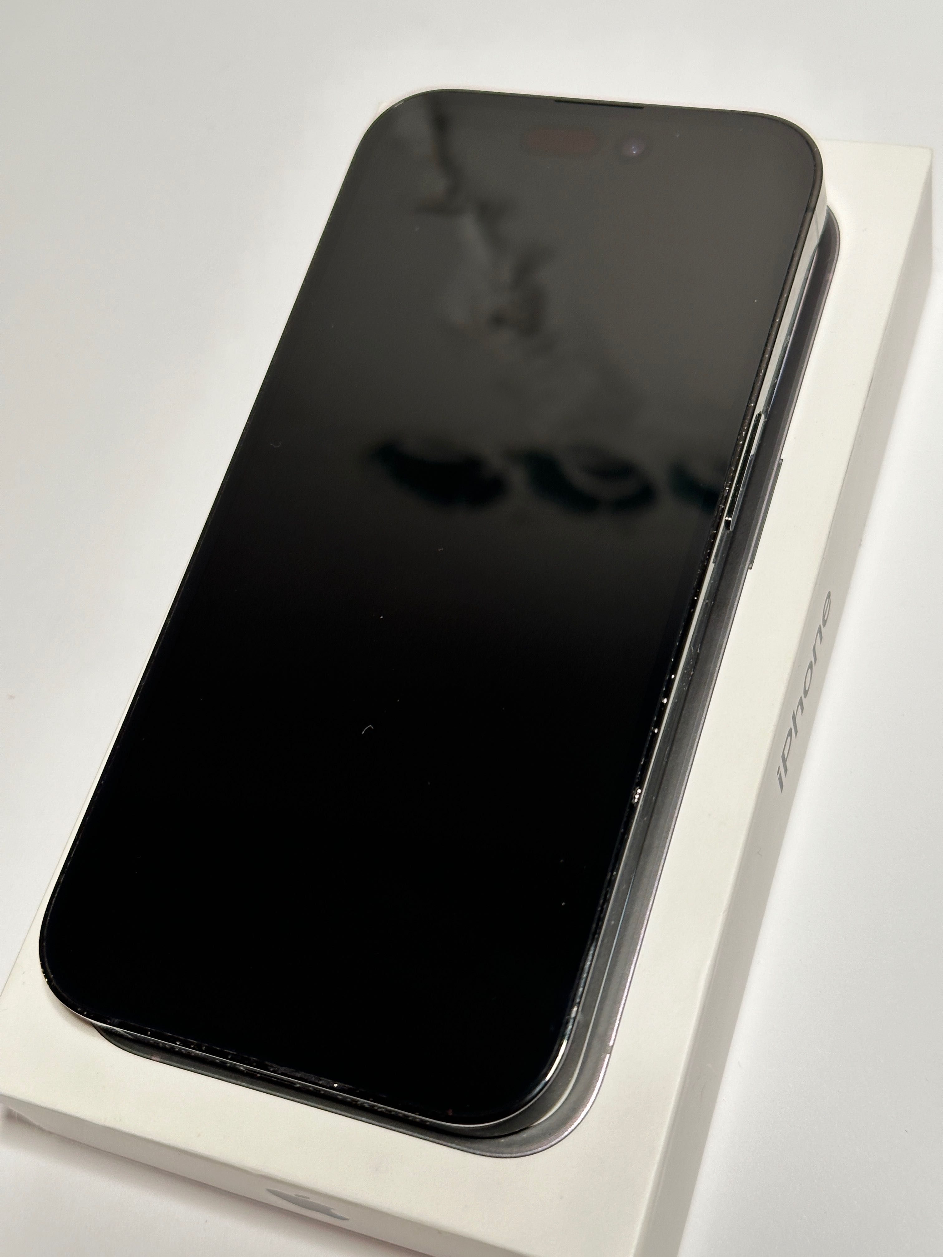 Apple iPhone 14 Pro 128GB eSIM Space Black