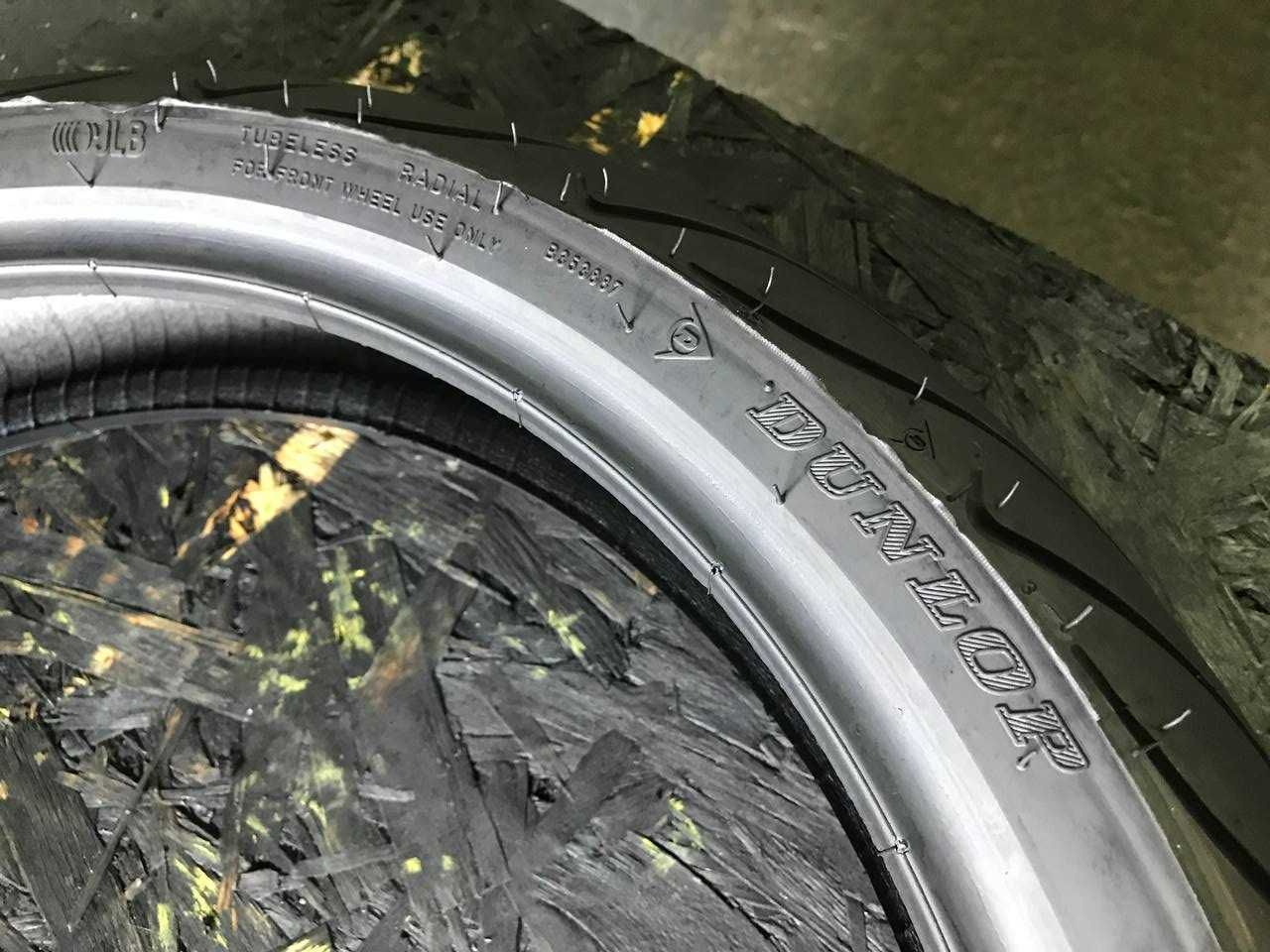 Мото шини б/в 120/70 R18 Dunlop SportMax RoadSmart II (2093М)