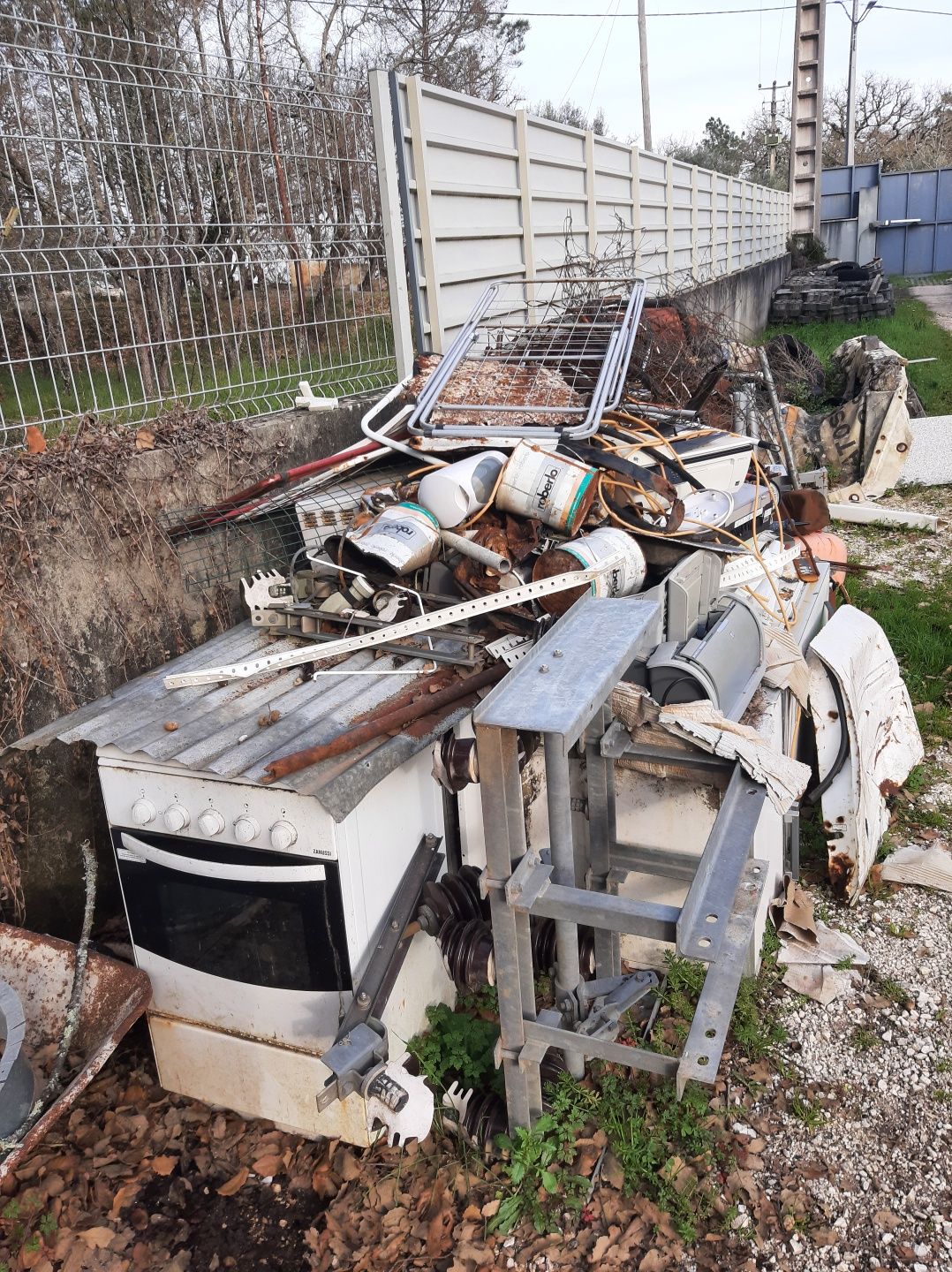 Lote De Socata, Baterias, Bomba Combustível