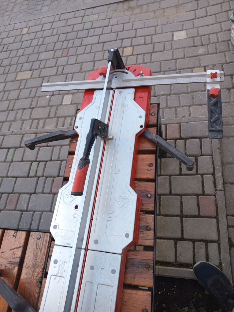 Продам плиткоріз RUBI TP-125S