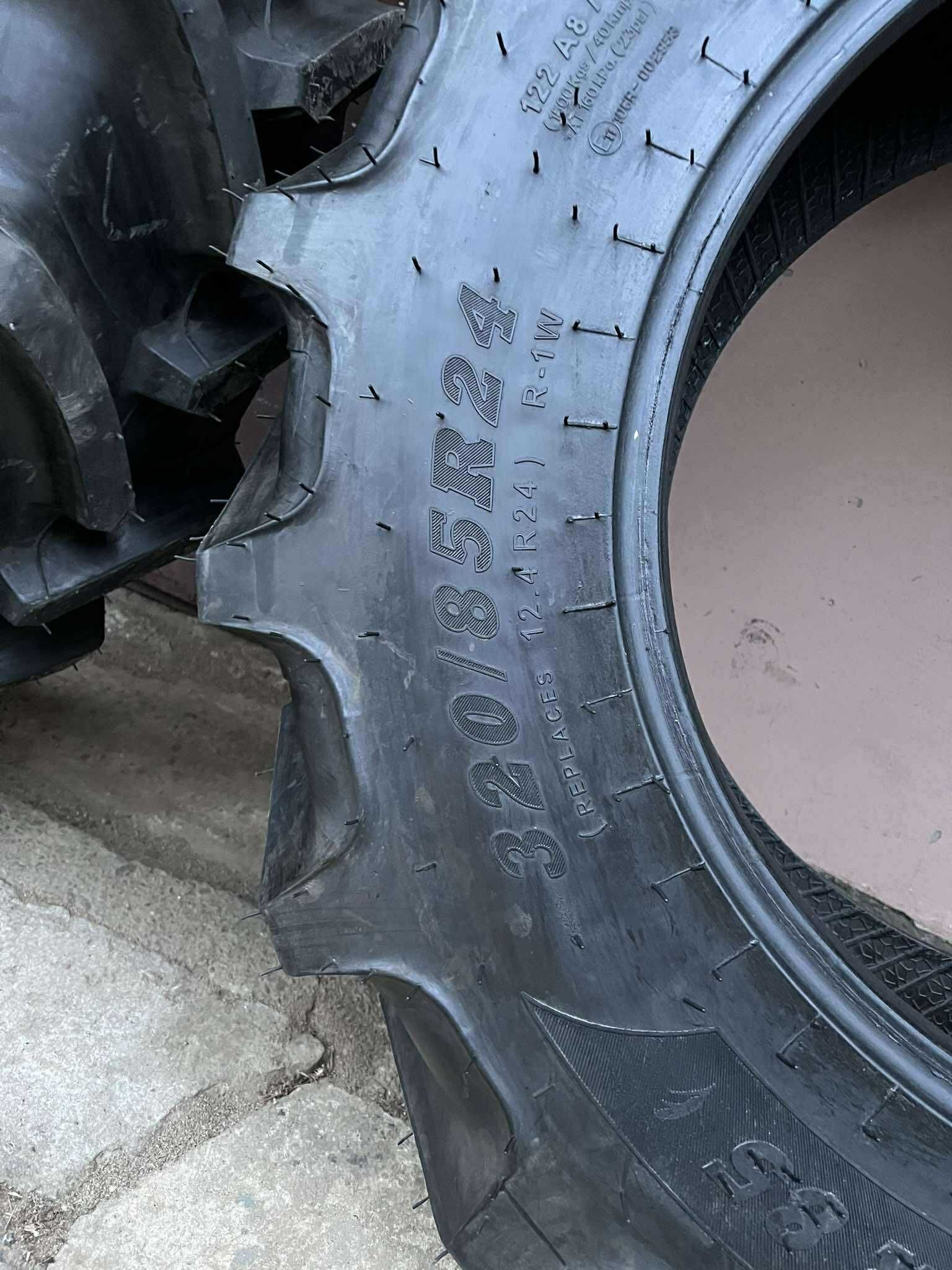 Opony rolnicze MRL 320/85 R24 2 szt.