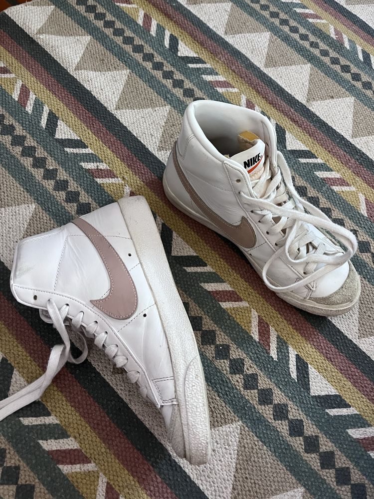 Sapatilhas Nike Blazer Mid 77 (nr 38)
