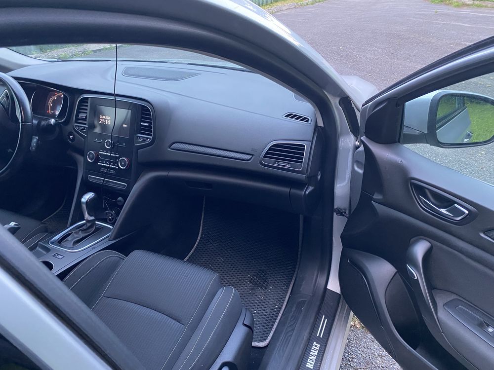 Renault Megane 4 автомат