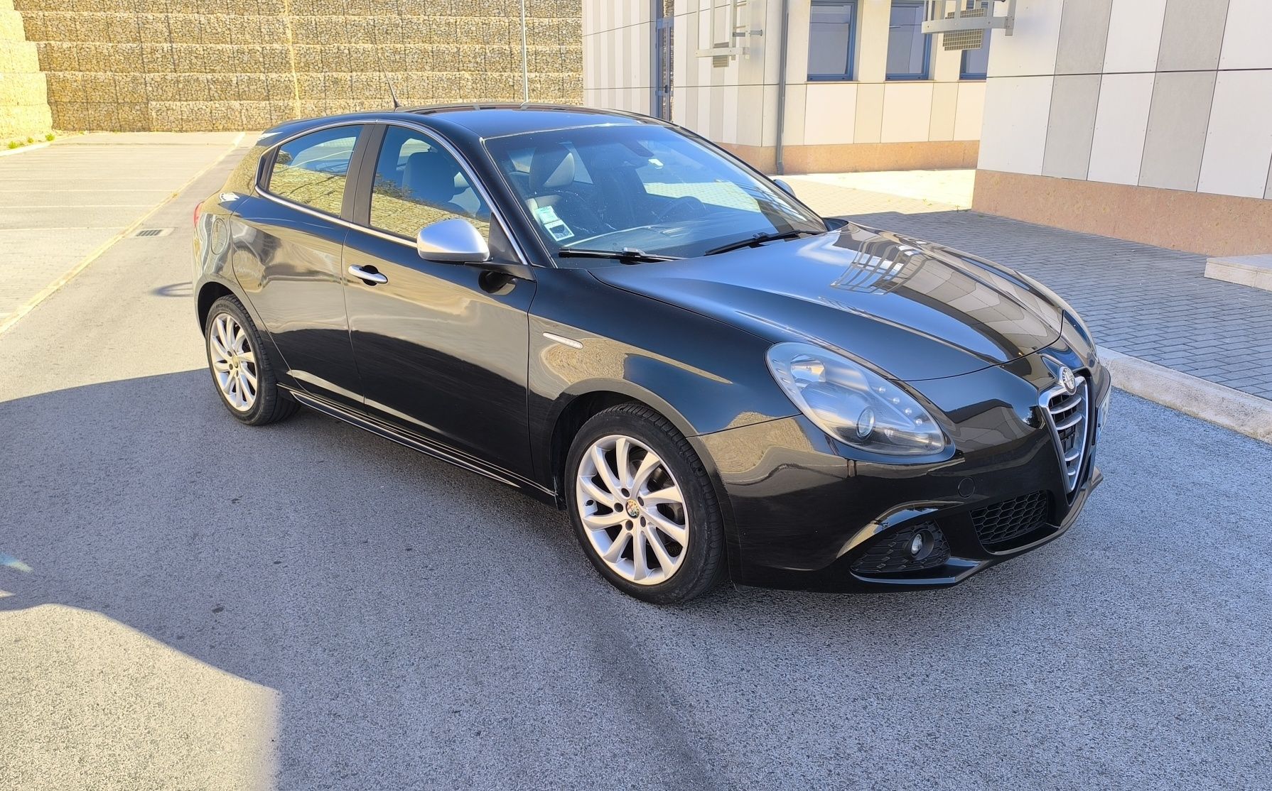 Alfa Romeu Giulietta 1.6 Jtdm full extras