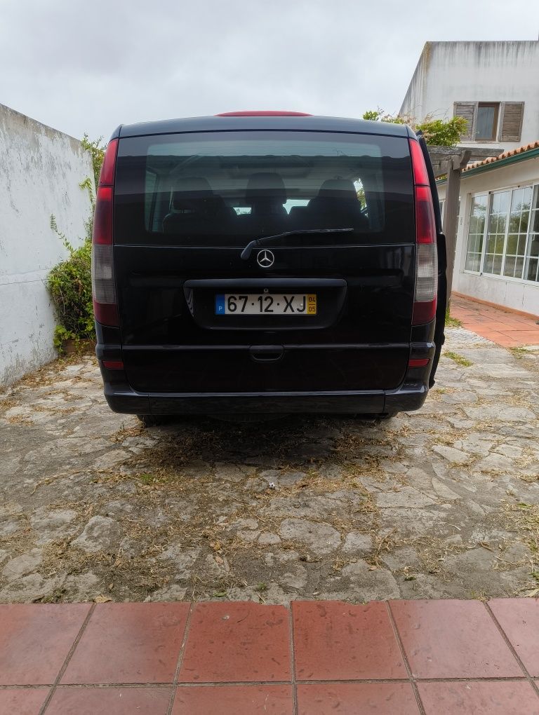 Mercedes Vito Minibus 9 lugares 2.2L