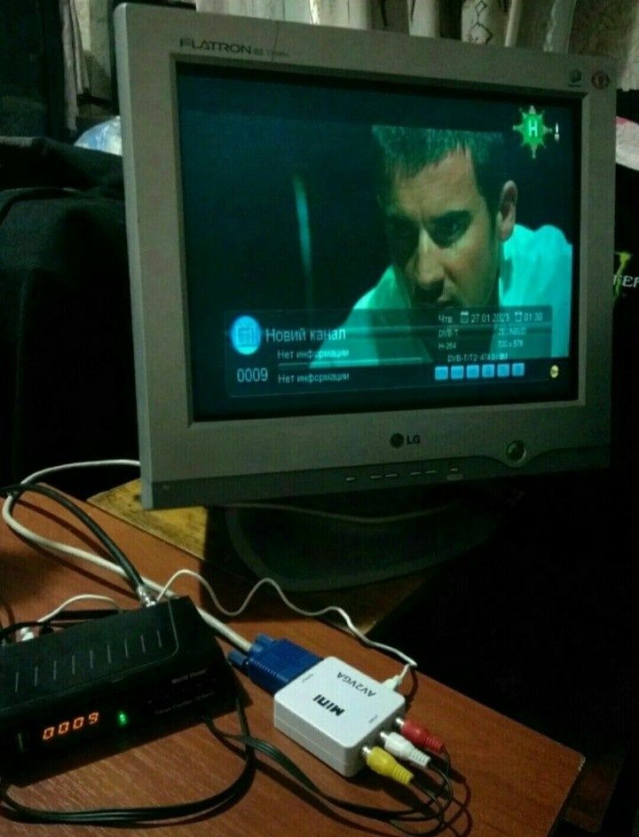 НОВЫЙ AV to VGA адаптер/переходник/конвертер видео 3RCA(тюльпаны)в ВГА
