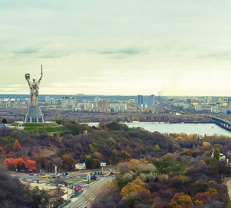 Продам 2 абонемента в спортивный клуб