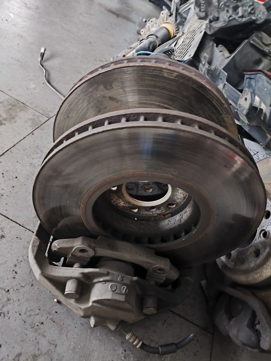 Hamulce przód tył BMW F10 F11 348/36 345 SWAP 520d 530d 535d